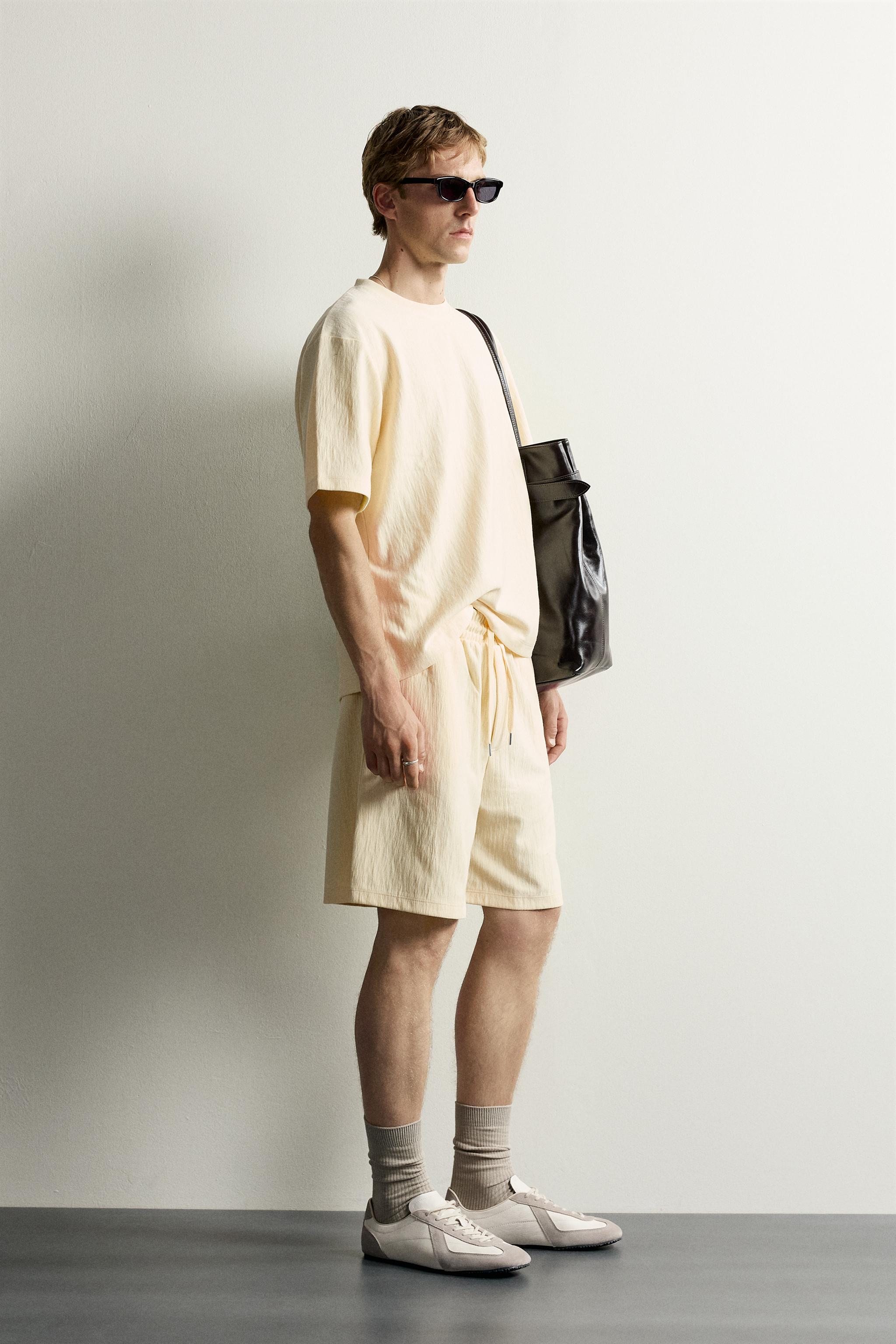 T-SHIRT RELAXED STRUCTURÉ